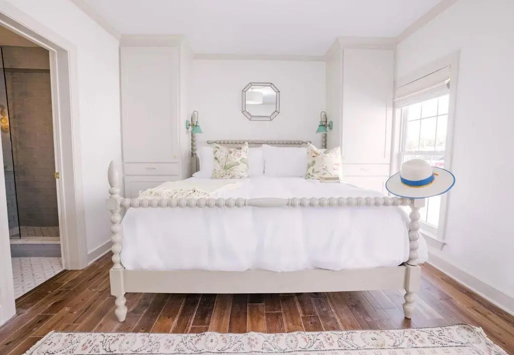 Guesthouse Charleston EAST 42 A & B