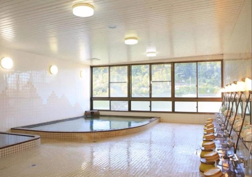 Tashiro Annex