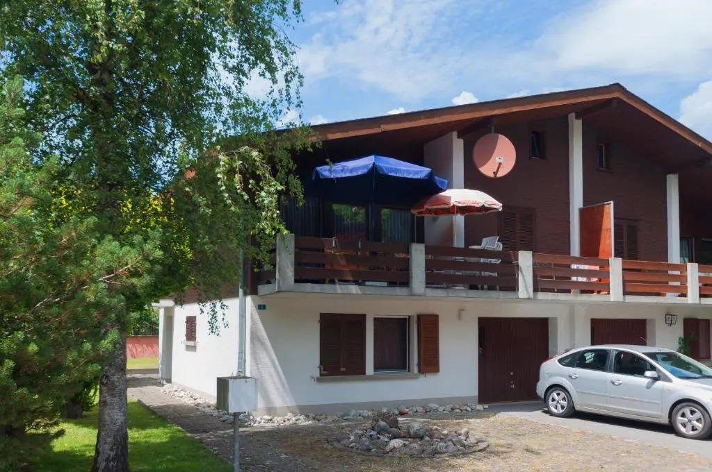 Haus Nussbaumweg 6