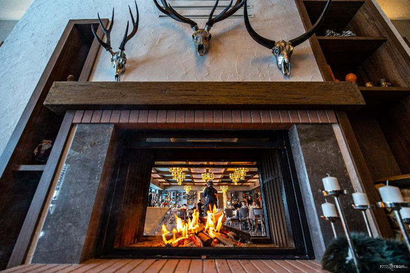 Belmont Hotel & Spa 30 km from Sinaia