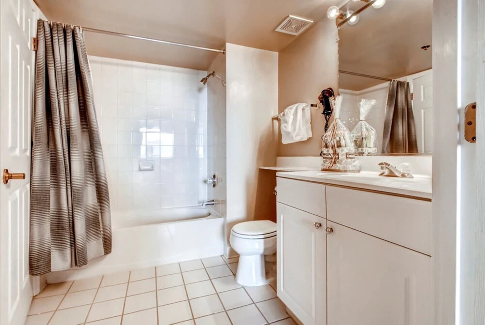 Luxury Apartments at Pentagon City center
