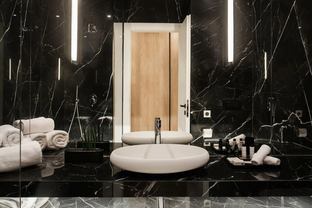 2 Side by Side Suites in Athens Riviera by The Olon