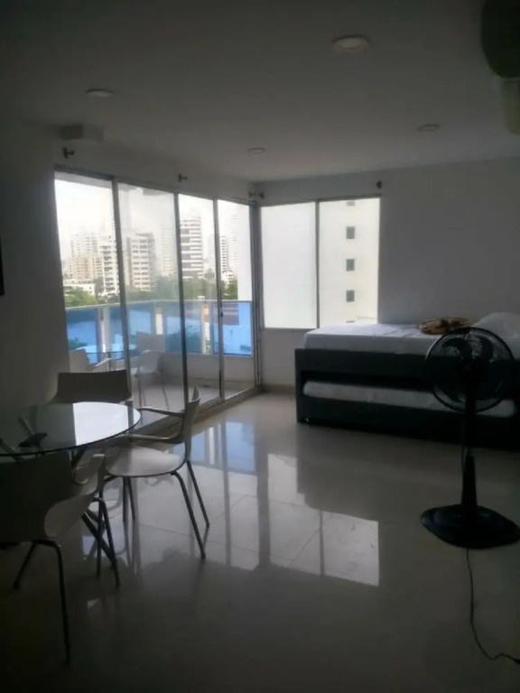 Apartment in Front of the Sea 519A