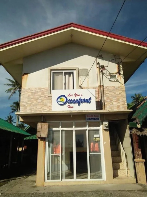 Lee Yons Oceanfront Inn