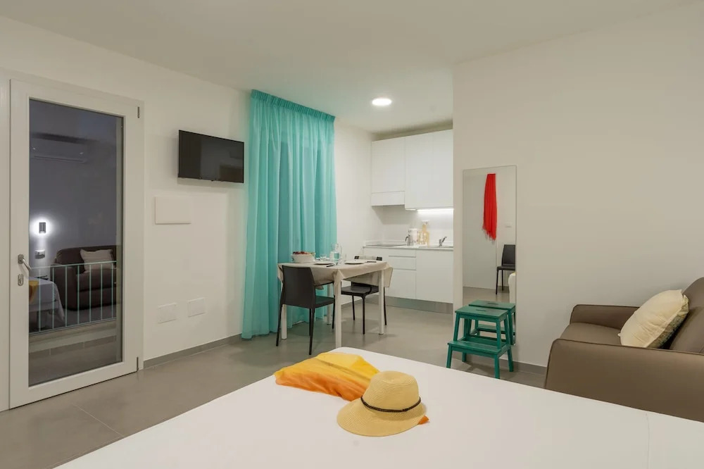 SMERALDO RESIDENCE