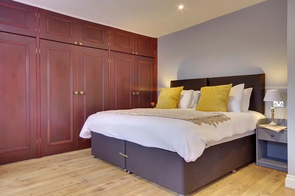 10 Westgate Street - 5 Star 18th Century House