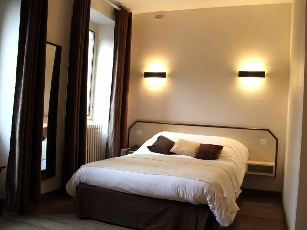 Hostellerie des Monts Jura
