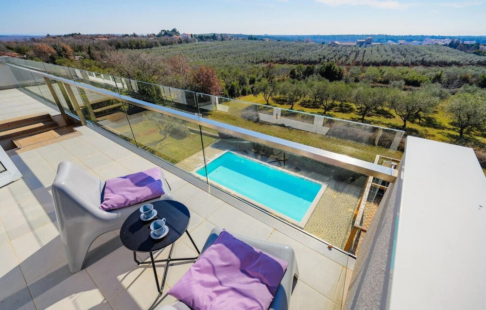 Awesome Apartment in Zambratija With Outdoor Swimming Pool, Wifi and 2 Bedrooms