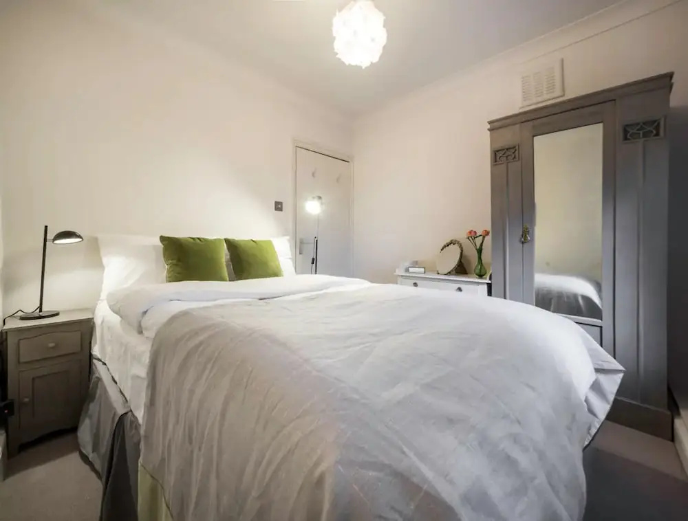 Elegant Georgian 2 Bedroom Apartment in Notting Hill