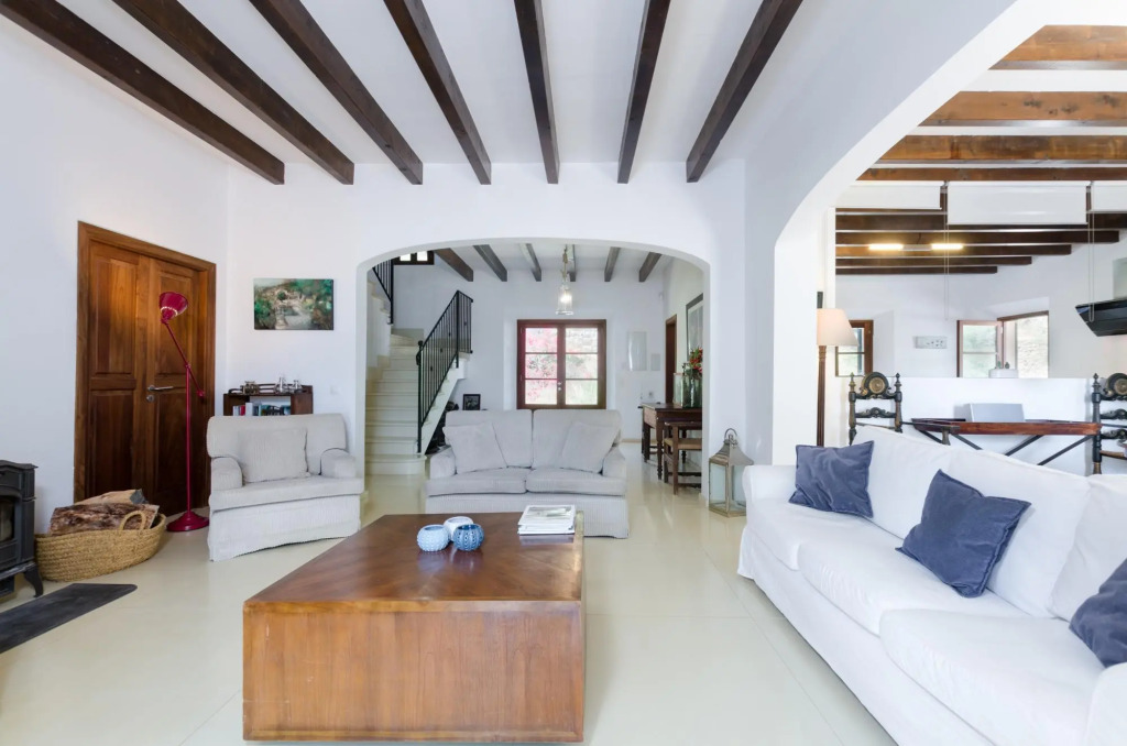 PUIG DE GARRAFA - Villa with sea views in Andratx. Free WiFi