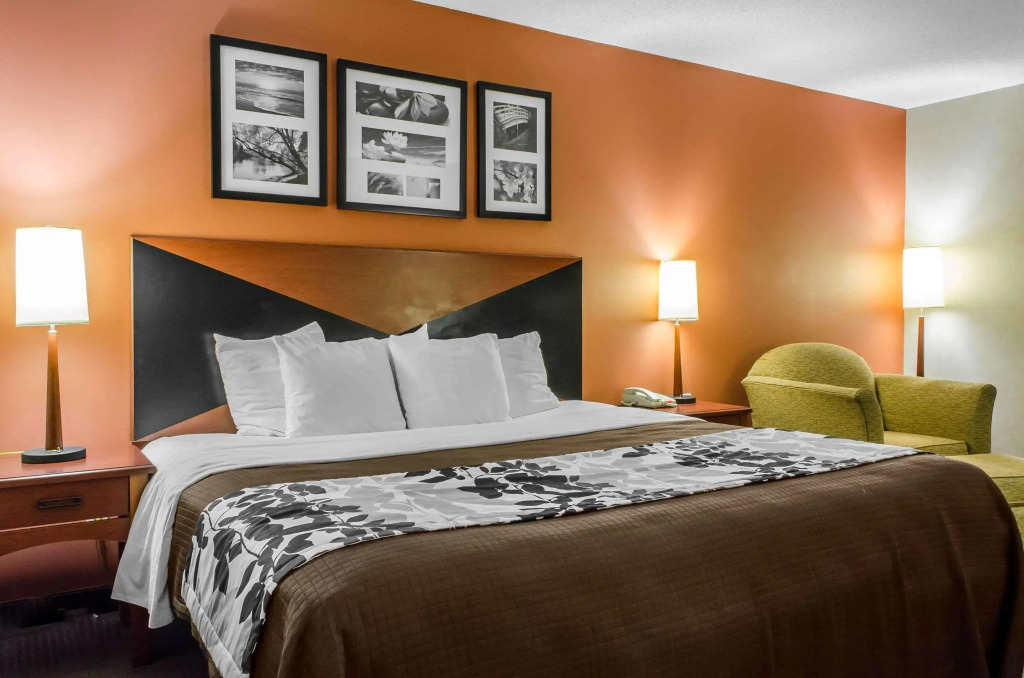Sleep Inn & Suites Ronks - Lancaster Area