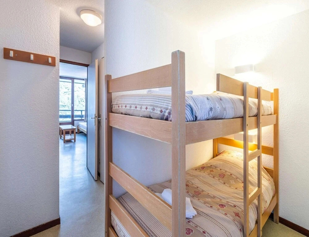 Slope-access Morillon Apartment for 4