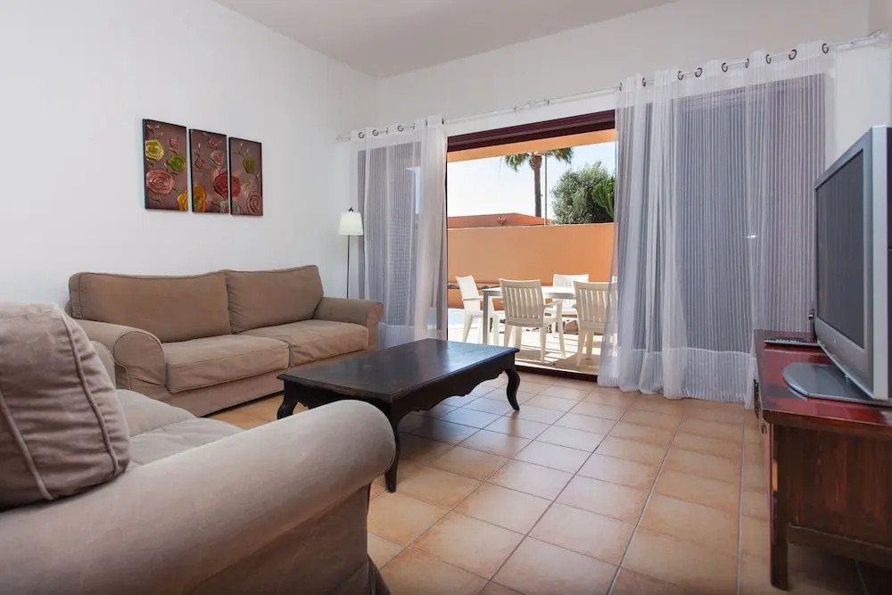 Anahi Home Drago 12