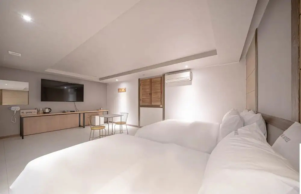 ZZAM Hotel