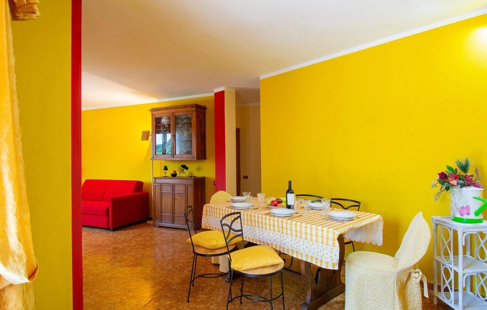 Amazing Apartment in Lamporecchio With 2 Bedrooms and Wifi