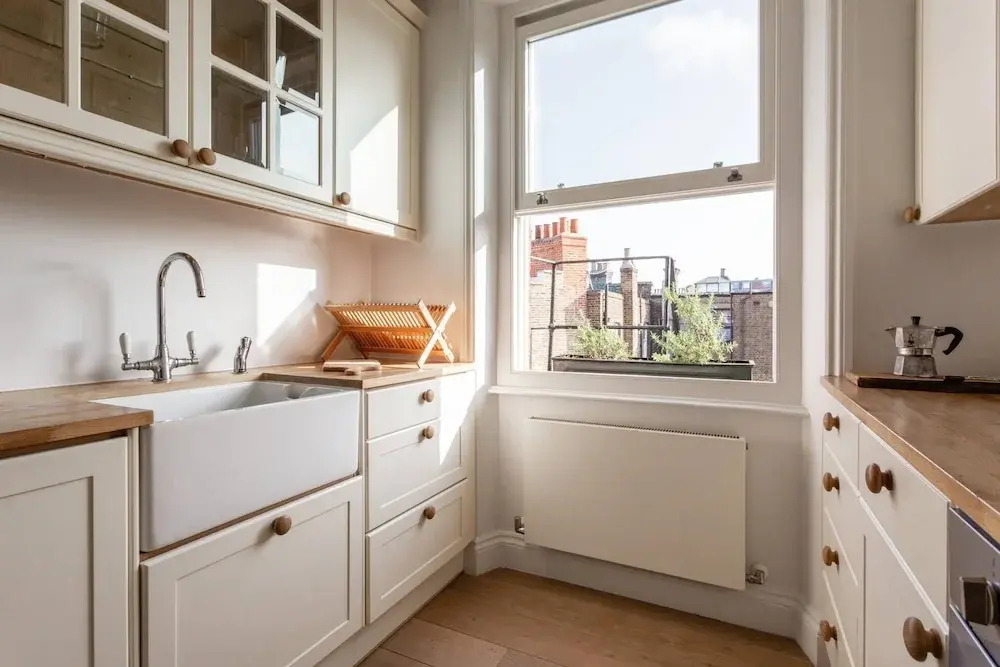 Cresswell Gardens IV by Onefinestay