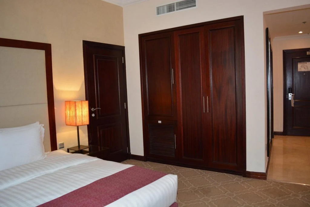 Отель Grand Regal Hotel
