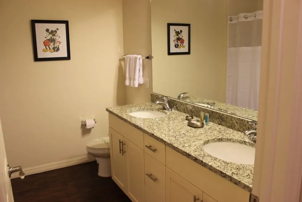Lucaya Village 5364 - Three Bedroom Townhome