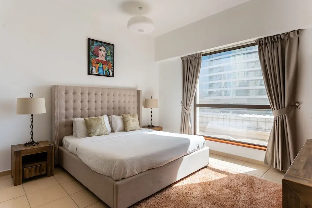 One Perfect Stay - Sadaf Tower