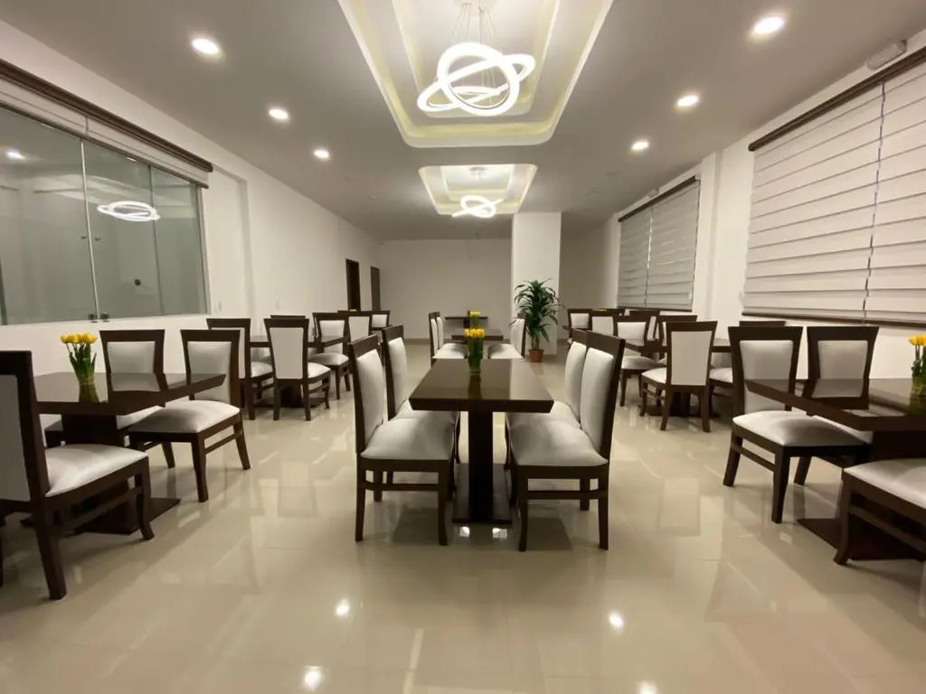 HOTEL INNOVA