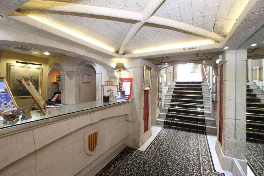 GOLDEN TULIP CANNES HOTEL de PARIS