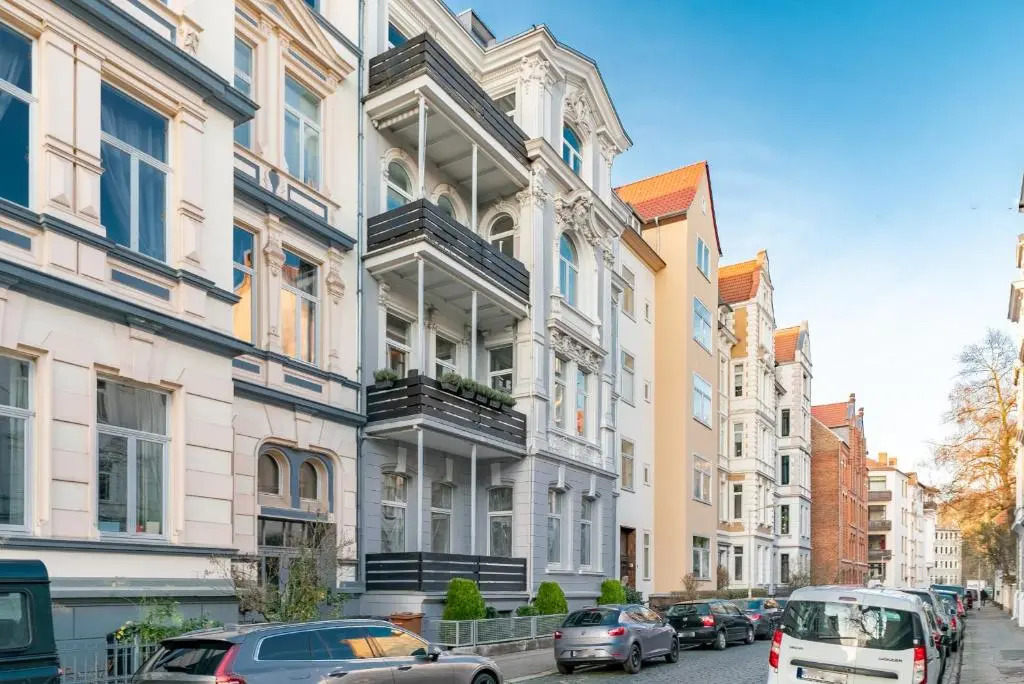 Id 6750 | Private Apartment