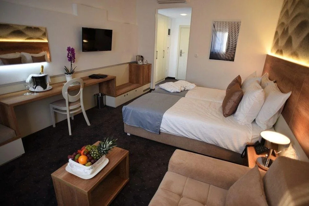 Hotel Santiny