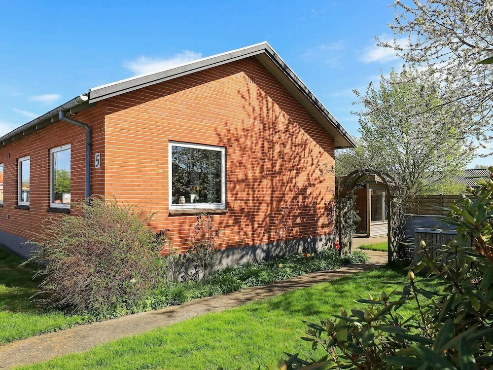 Simplistic Holiday Home in Ålbæk near Sea