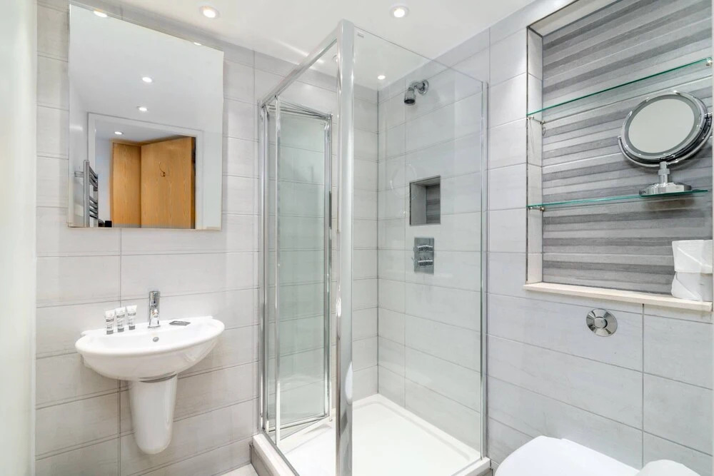 "Guestready  Stylish 2br Home In Islington"
