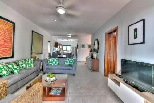 Oceanfront 3 Bdr Apt L202