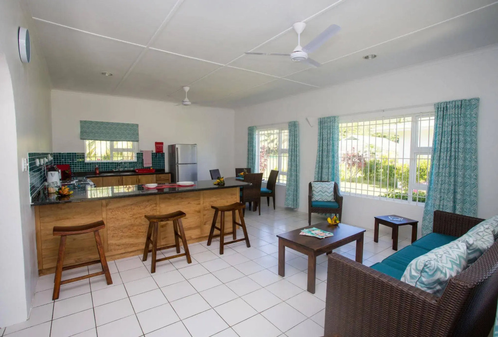Chalets dAnse Forbans SelfCatering