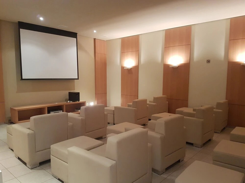 Charming Furnished Studio Flat