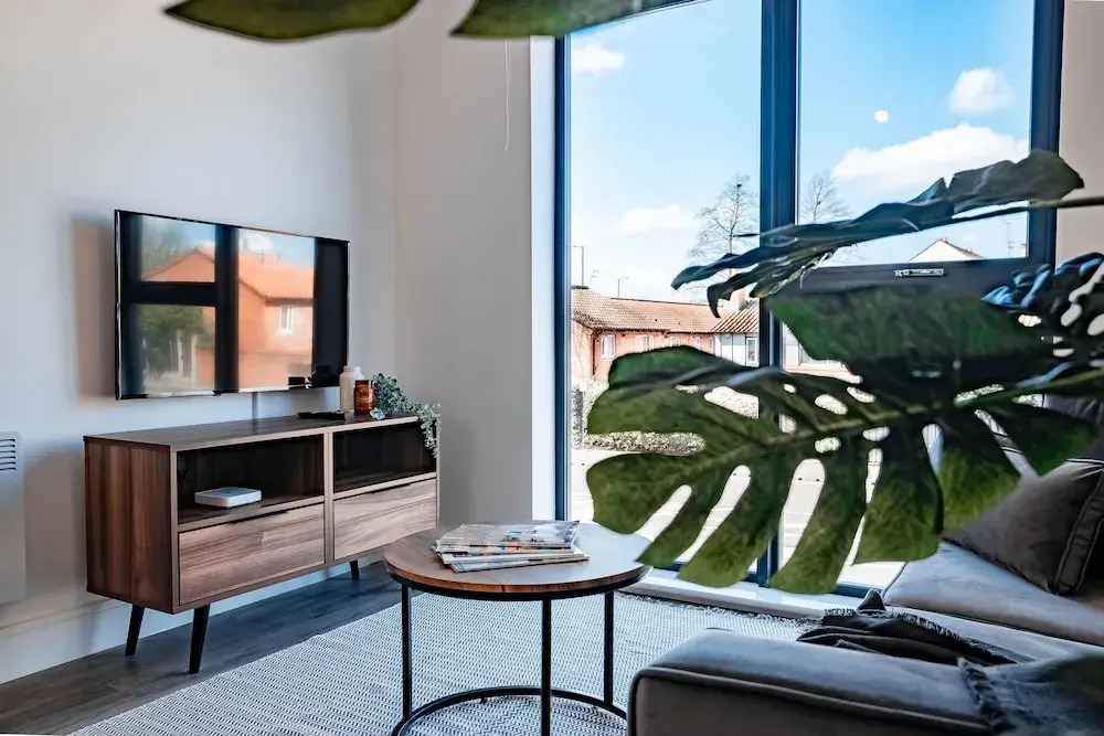 The Interchange Apartment by Opulent