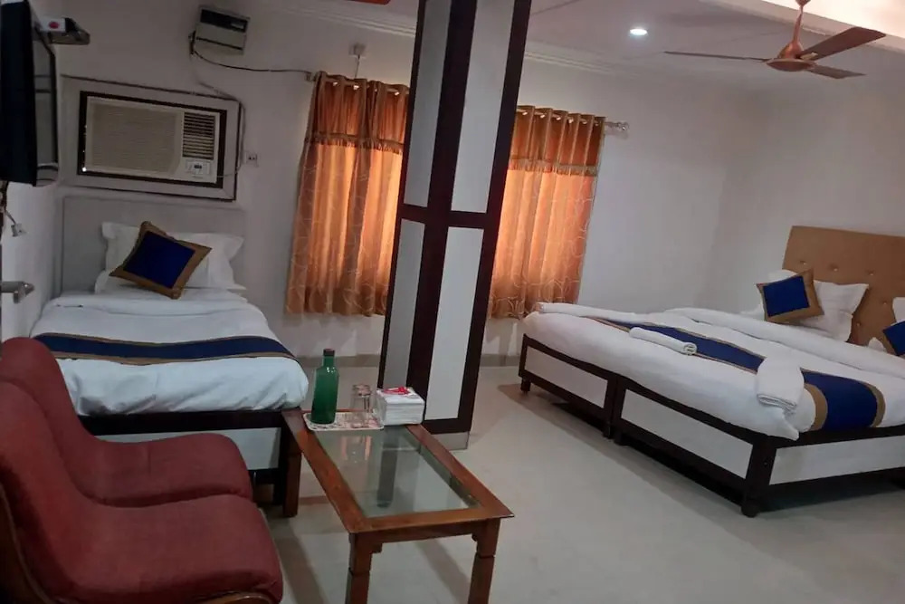 Shyam Palace Guest House