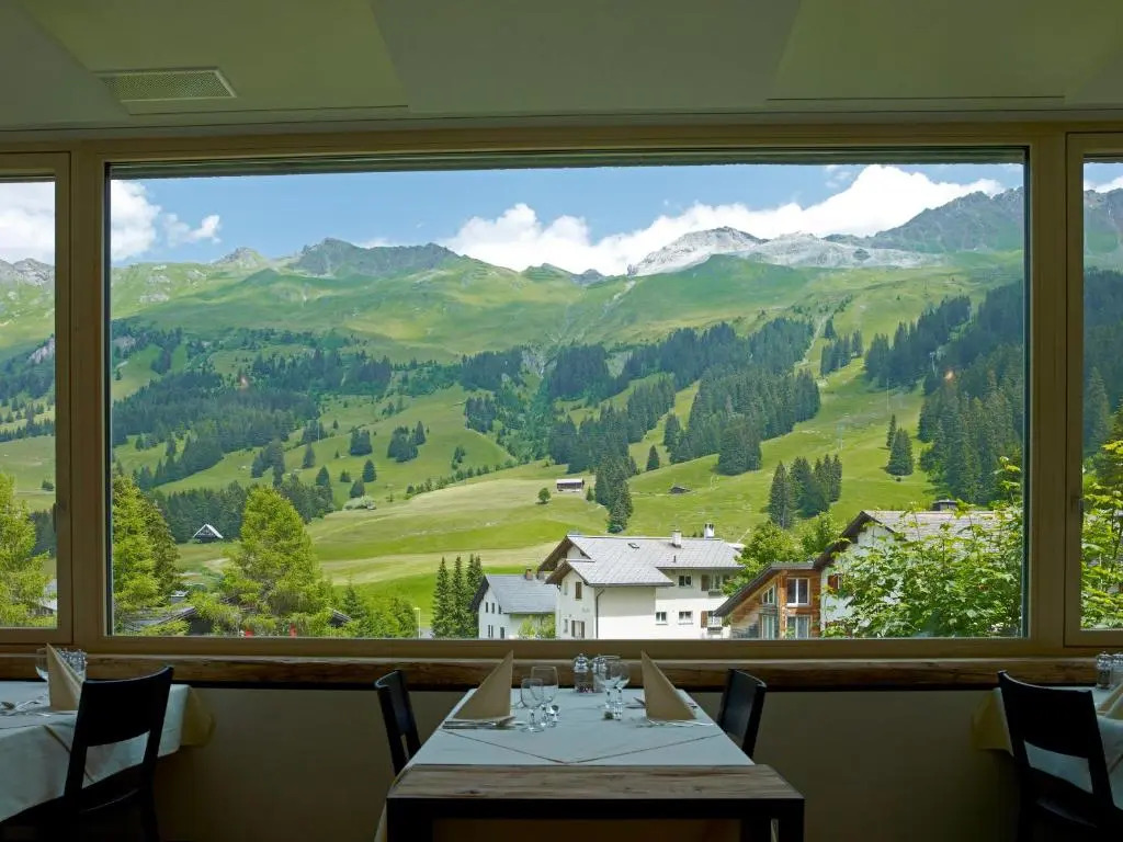 Hotel Alpina Parpan