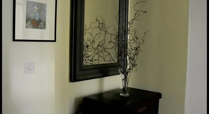 Wisteria House B&B