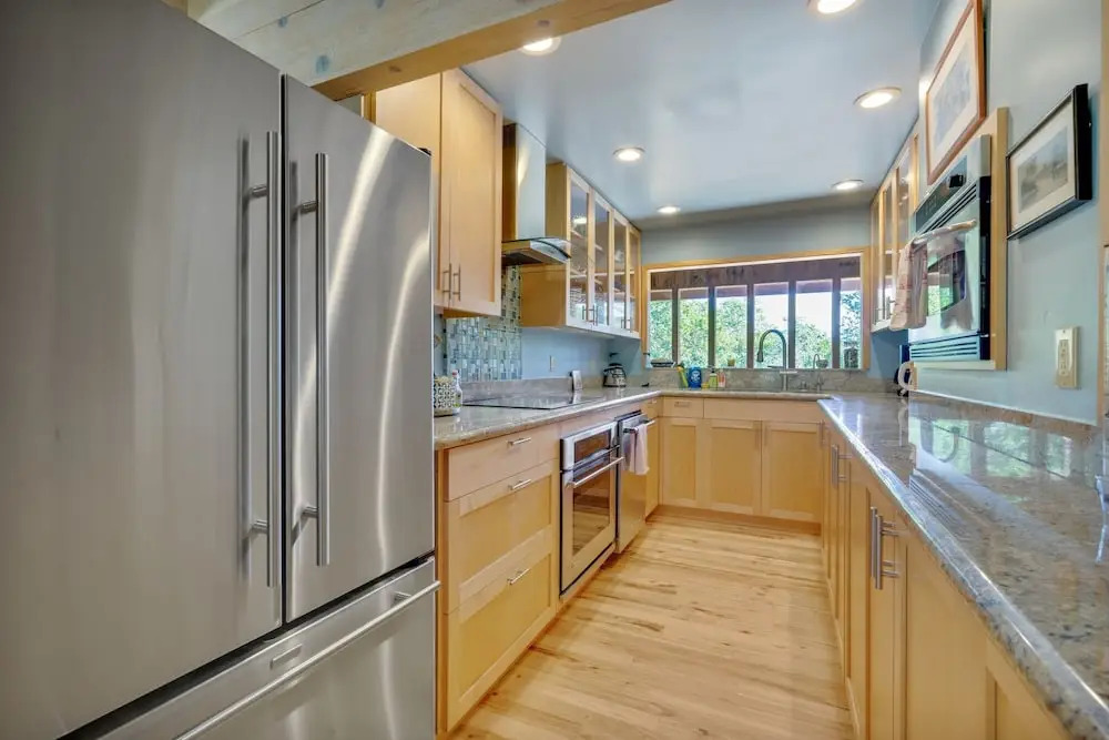 Healdsburg Home With Magnificent Vineyard View 2 Bedroom Home by RedAwning