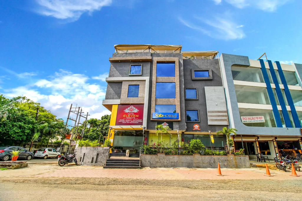 FabHotel Eleven Heights