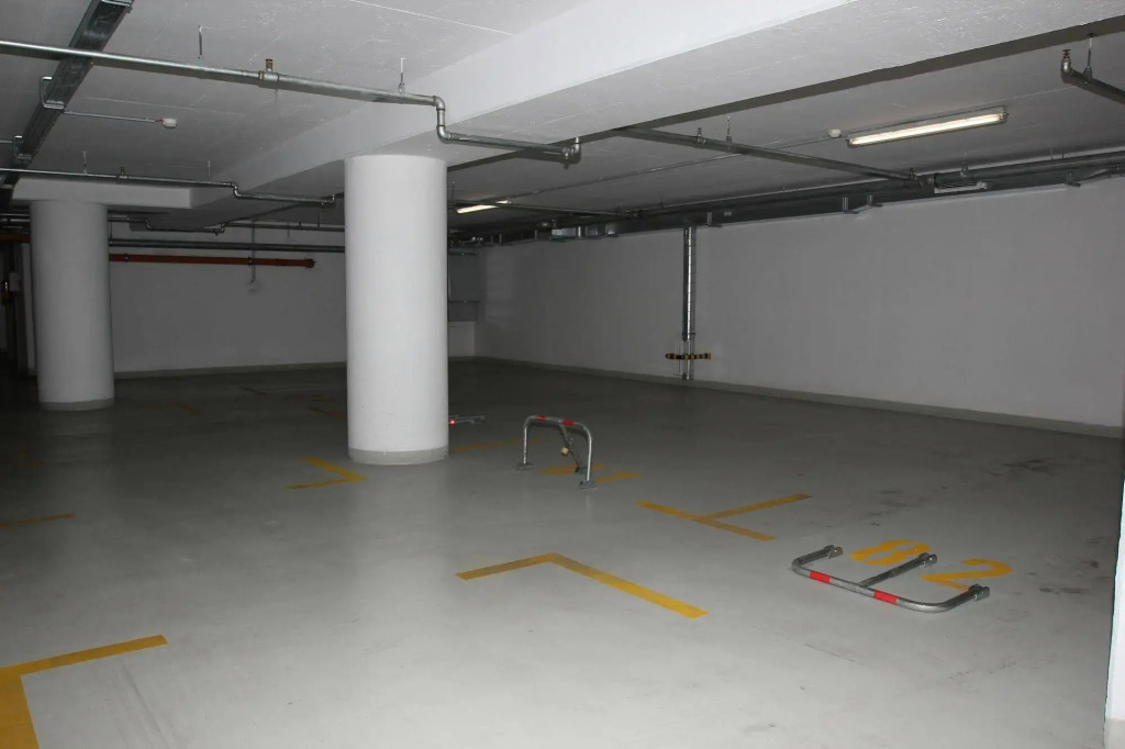 Adler Apartments