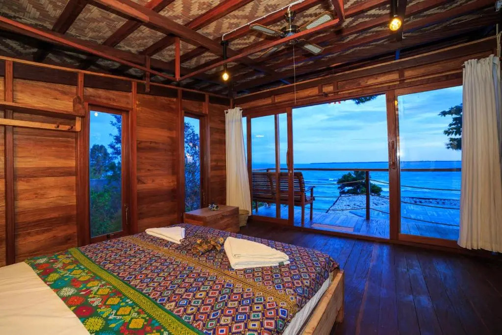 Tevana House Reef