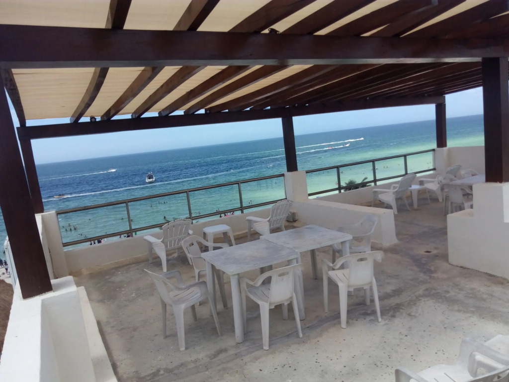 Playa Linda Hotel