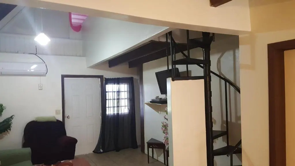 Sunset Gardens Guesthouse
