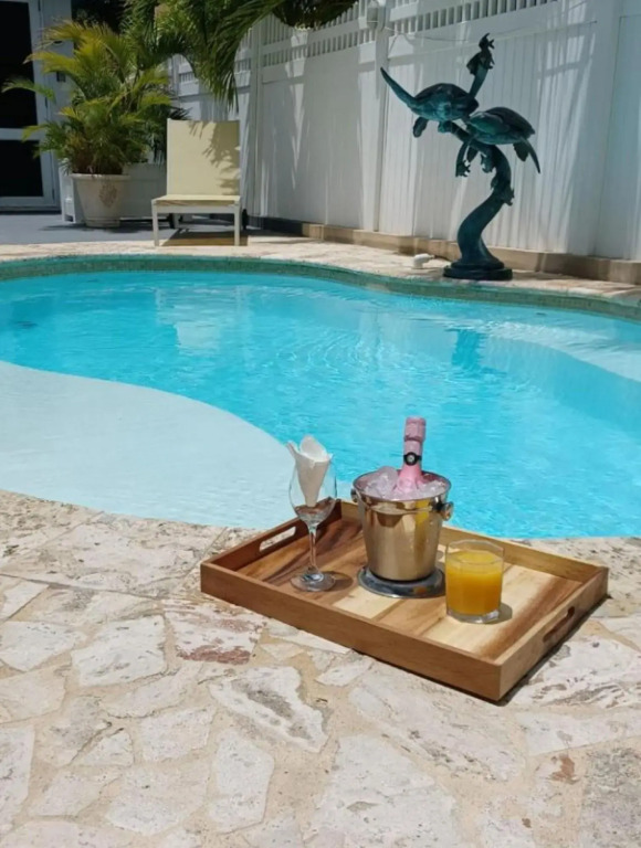 Turtle Bay Inn