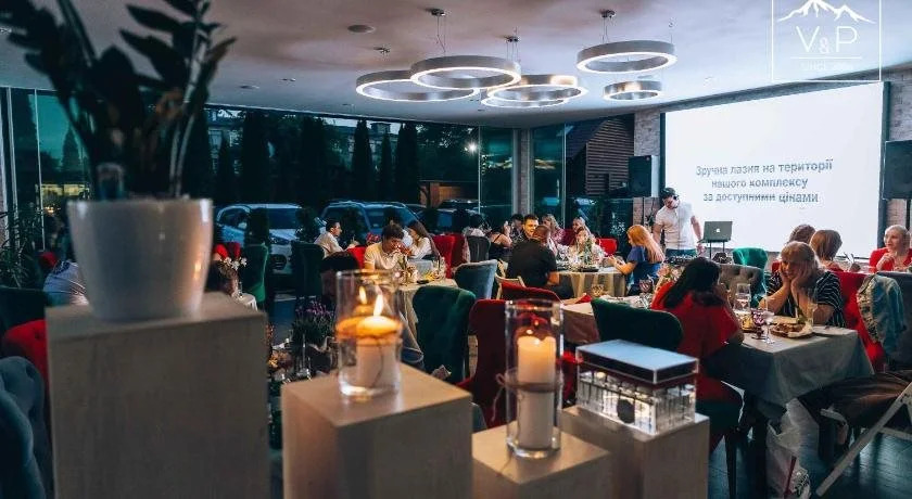 V&P HOTEL & Restaurant