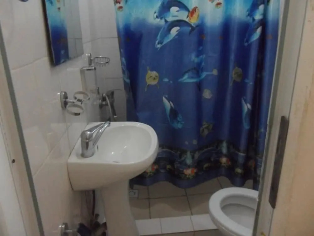 Kuze Hotel