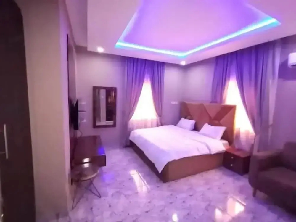 Exclusive Hotel and Suites by K