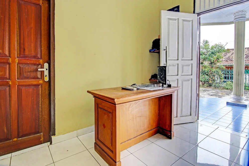 Hotel O Firza Homestay