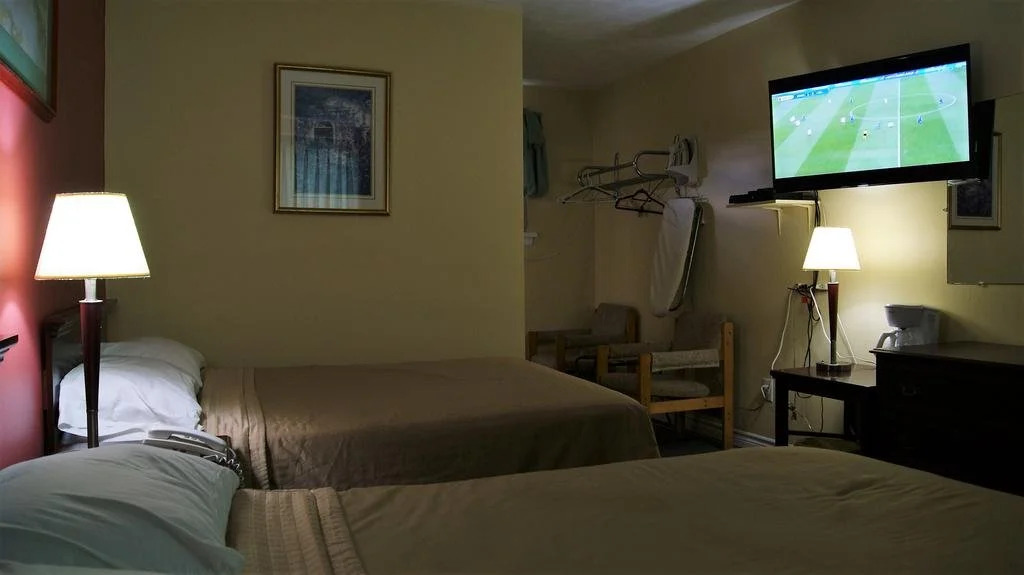 Blue Jay Motel