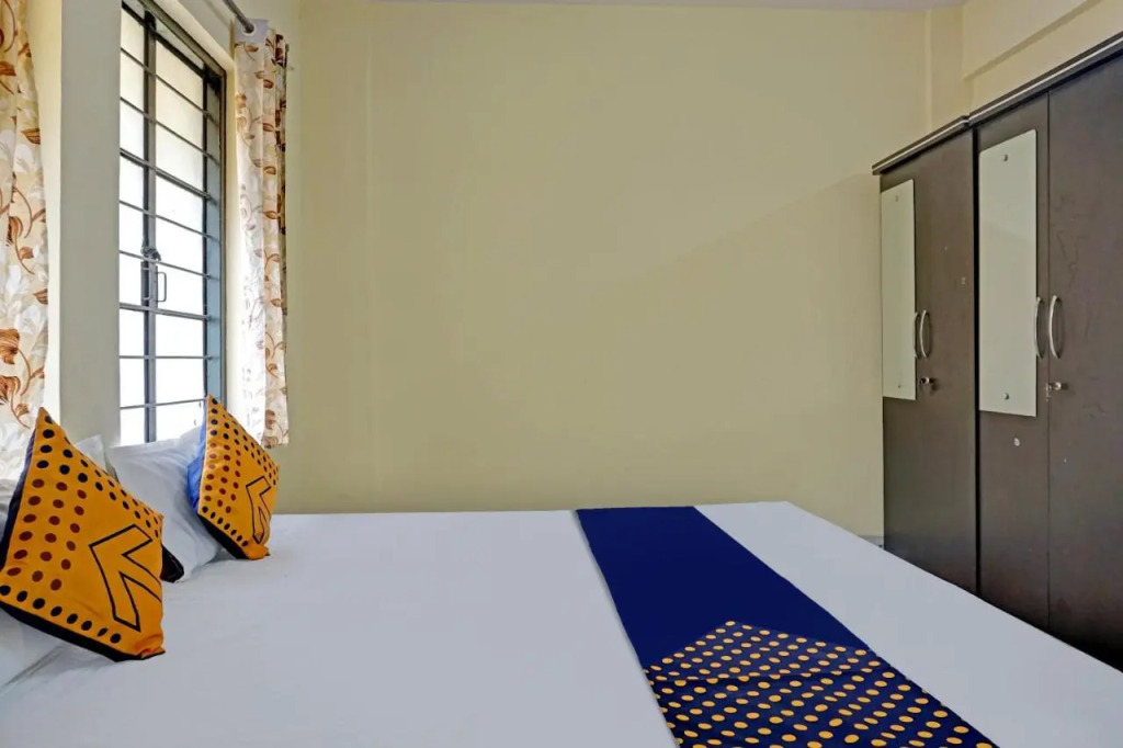 SPOT ON Hotel Prakash Residency, Near Hanuman Gym Ajmera Colony, Pimpri