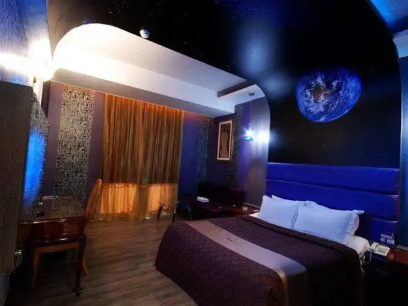 Linyuan Business Motel